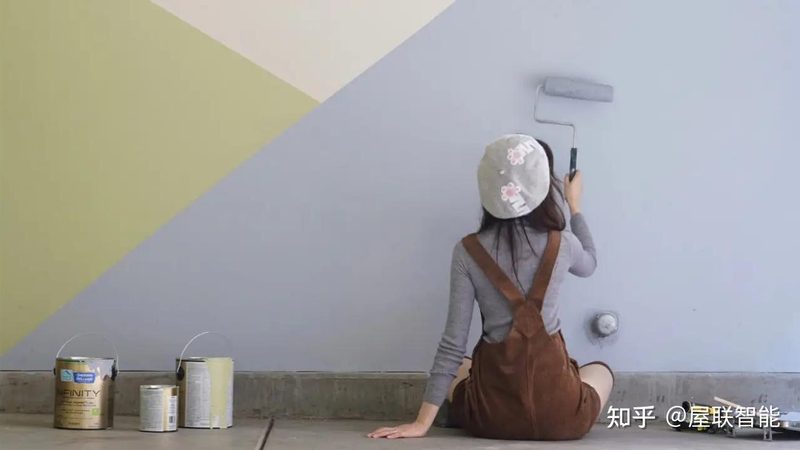 艺术涂料与墙布：两者的优劣势与选购要点